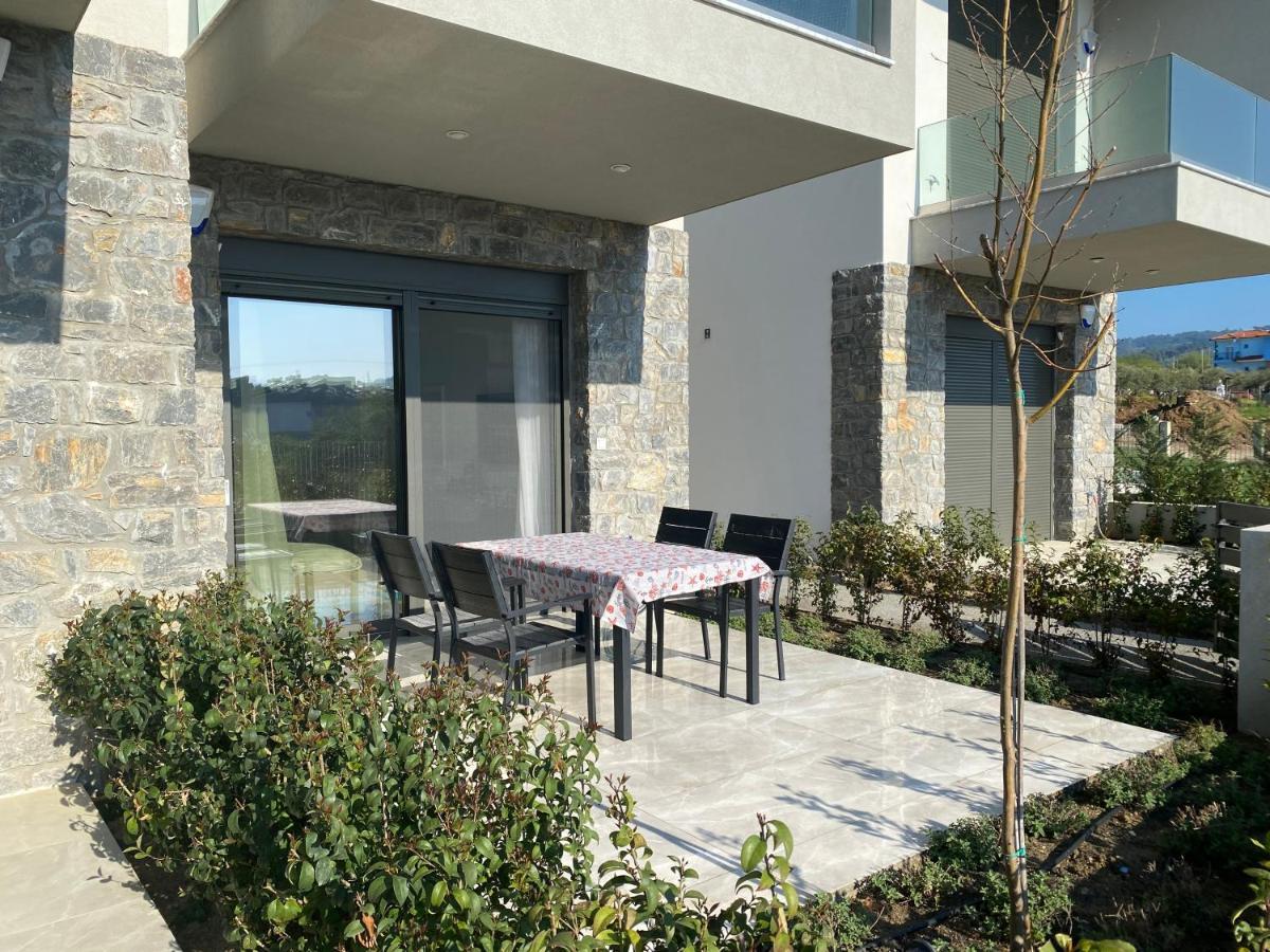 Olea Luxury Apartments Nikiti  Exterior foto